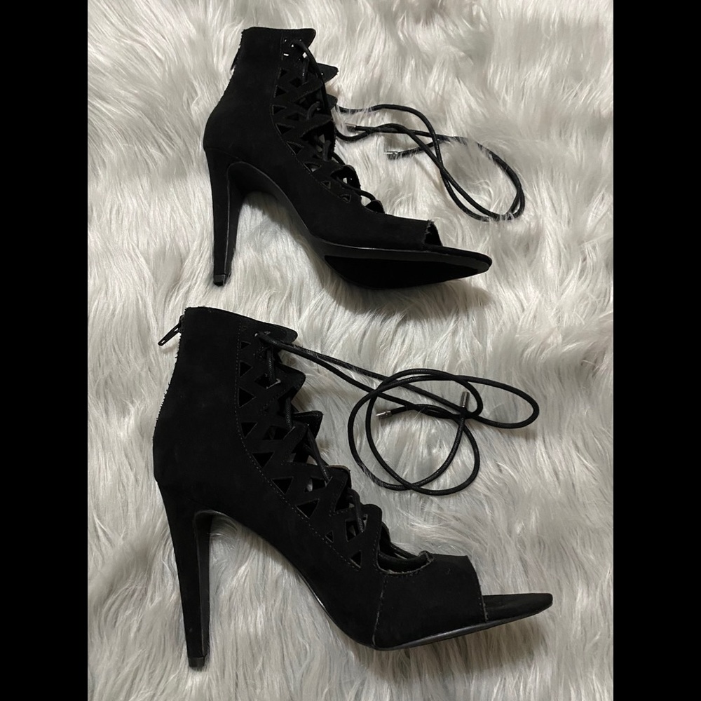 Stilettos - Picture 5 of 5